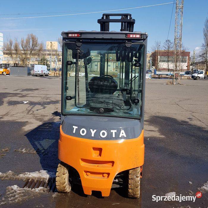 wynajem wózka widłowego 35 ton napęd elektryczny Polkowice