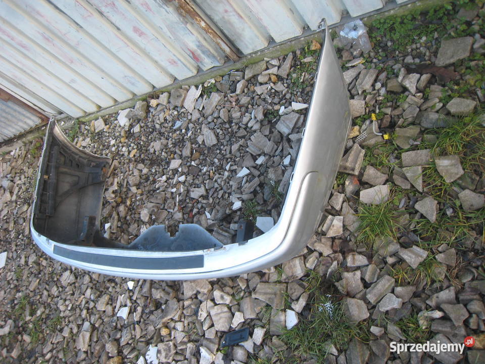 Zderzak tylny tył Mitsubishi Carisma lift 9904 osobowe Kraków