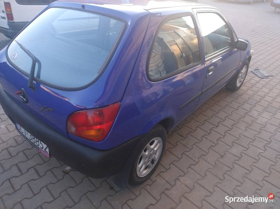 Ford fiesta 13 benzyna Strumień