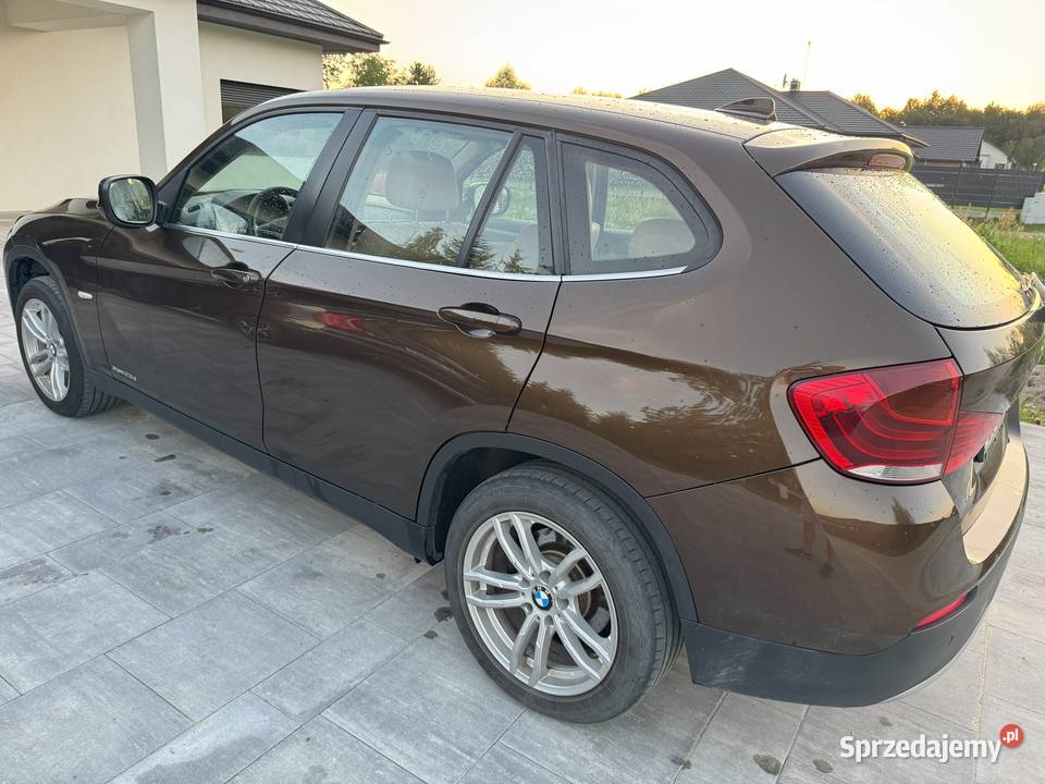BMW X1 xDrive wersja 23d 204 4x4 Regularnie brązowy BMW Chełm sprzedam