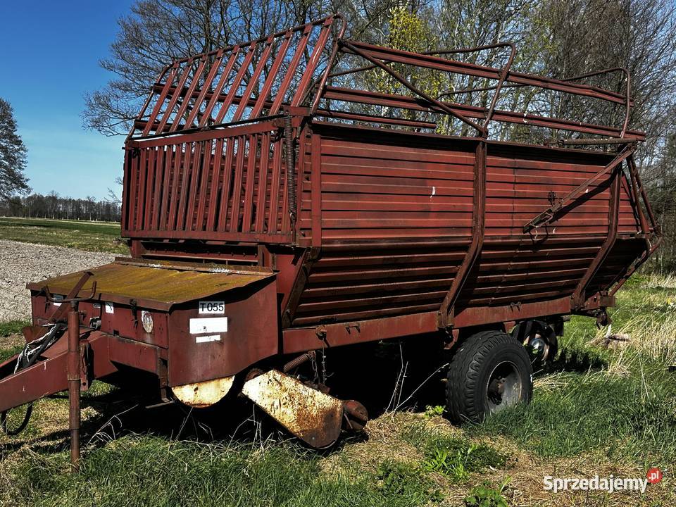 Przyczepa samozbierająca Agromet Kunów T055 nieuszkodzony Polskowola