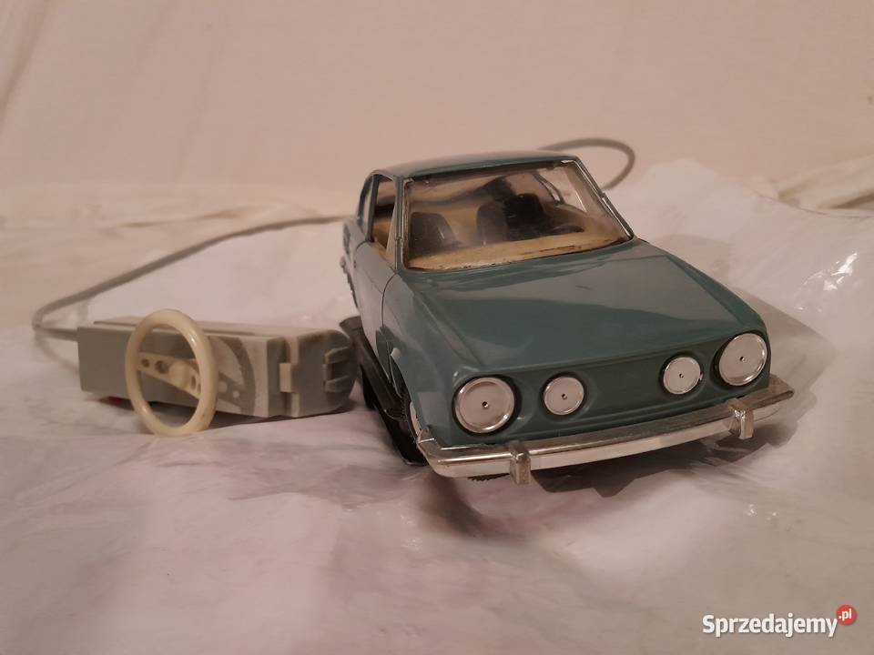 Czechosłowacja samochód zabawkowy Skoda 110R Dom i Ogród Warszawa