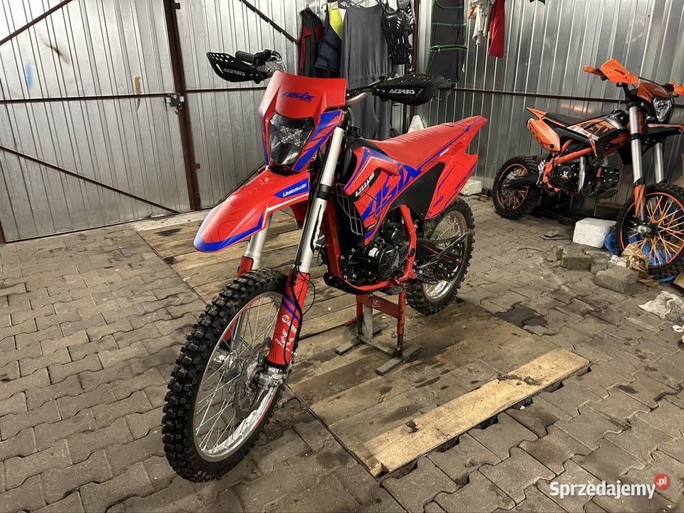 Asix lizzard 300 2024r 23mtg Łódź sprzedam