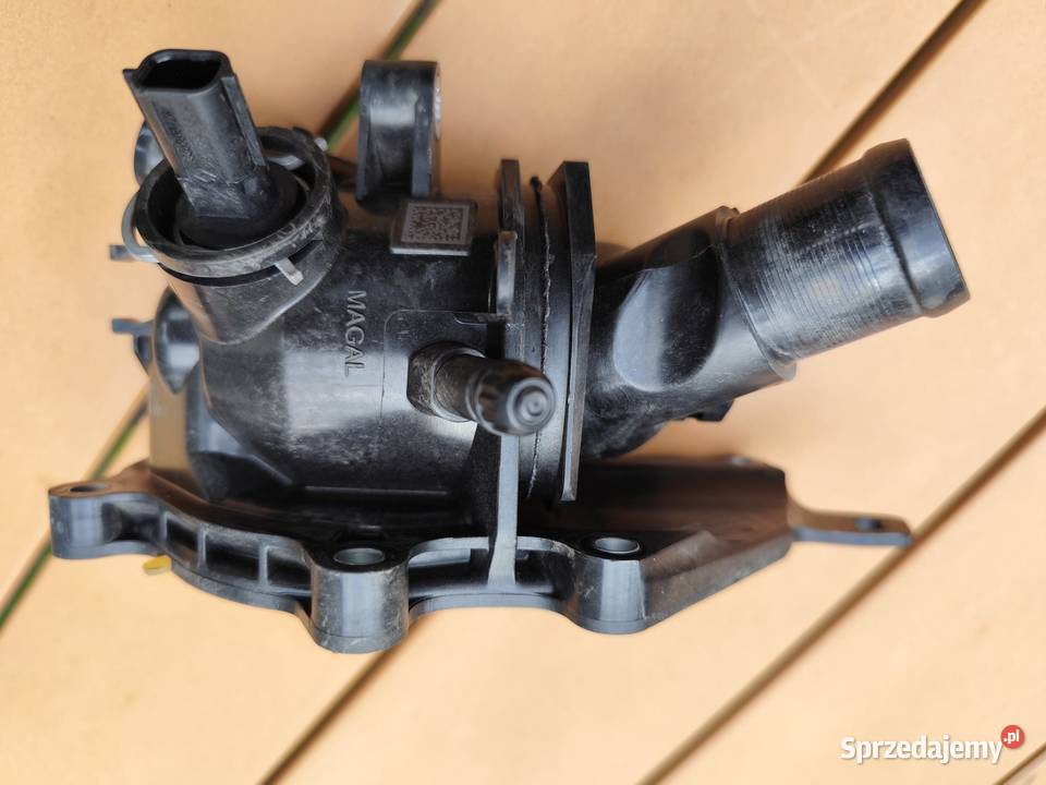 Termostat obudowa Nissan Qashqai II J11 13 140 Rok produkcji 2019 Legionowo