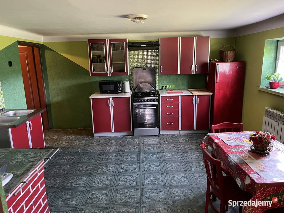 Urokliwe siedlisko na wsi z dużą działkąidealne sprzedam