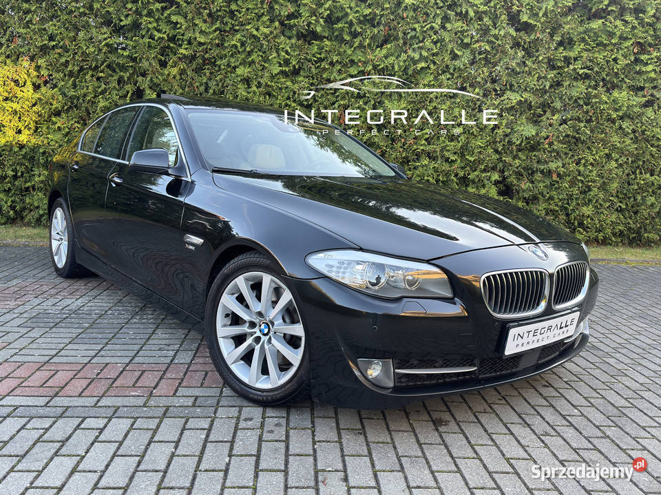 BMW Seria 5 530d Xdrive salon okazja serwisowany reflektory ksenonowe Pruszcz Gdański