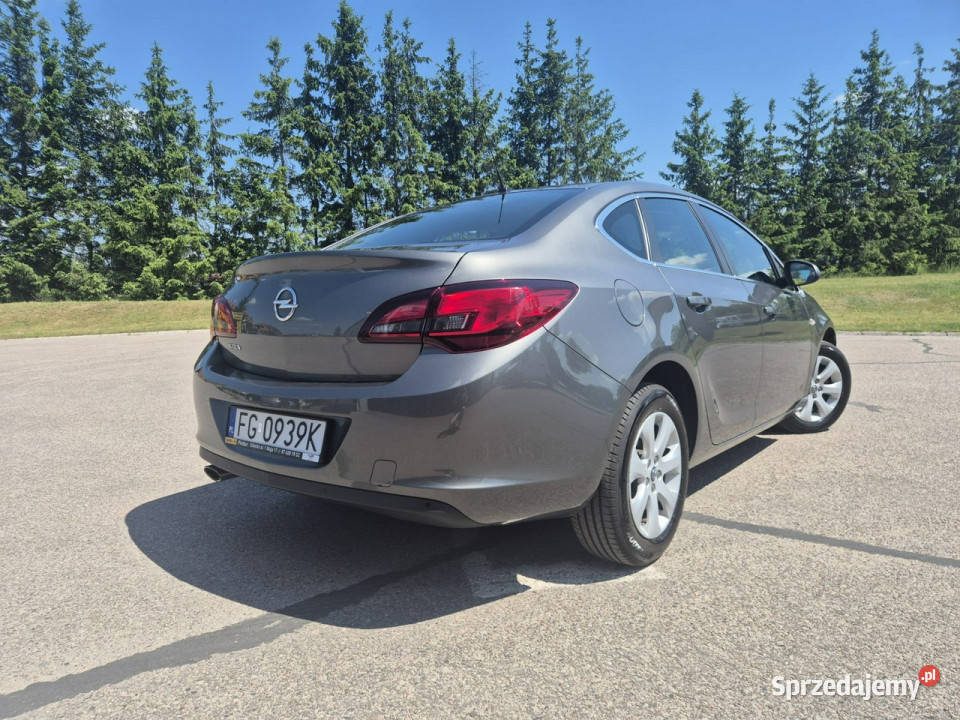 Opel Astra J 20092019 aluminiowe felgi Astra Giżycko