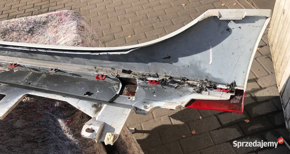 PRÓG LISTWA PROGOWA PRAWA 128ti F40 MPAKIET 19 Karoseria Mirsk