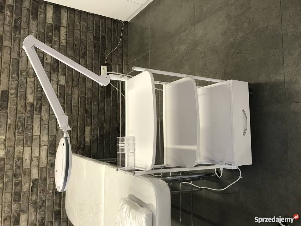 sprzedam wyposażenie salonu kosmetycznego Kraków