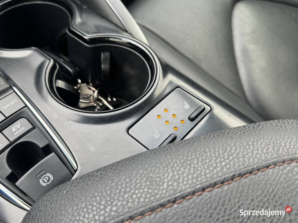Toyota Camry Salon Polska Skóra Camry Warszawa