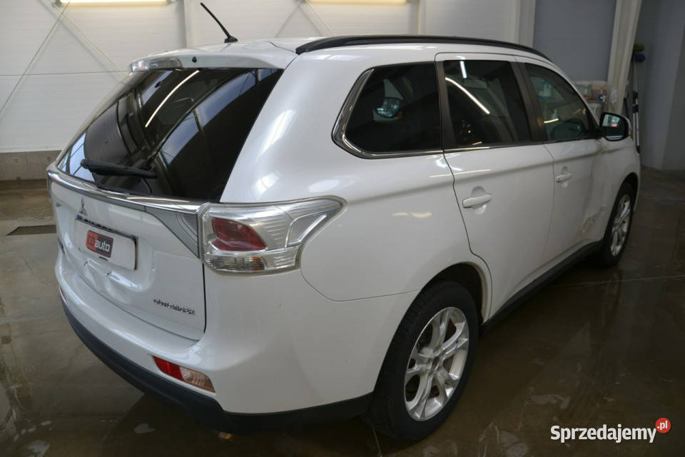 Mitsubishi Outlander 23 D 156 4x4 KAMERA COFANIA Kęty
