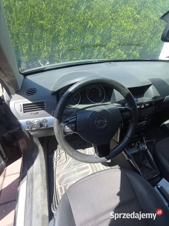 Sprzedam Opel Astra Combi 2008r 17 TDCI Zaczernie