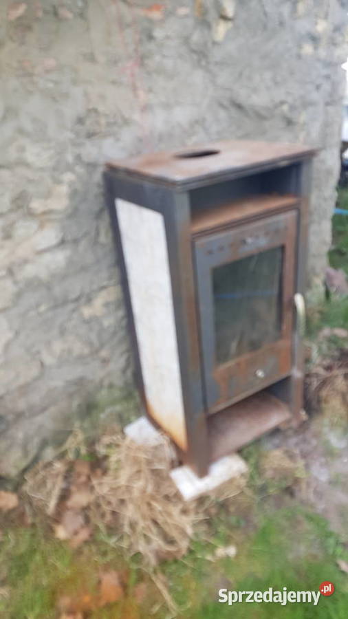 piec kominkowy z płaszczem wodnym Piece wolnostojące Złota