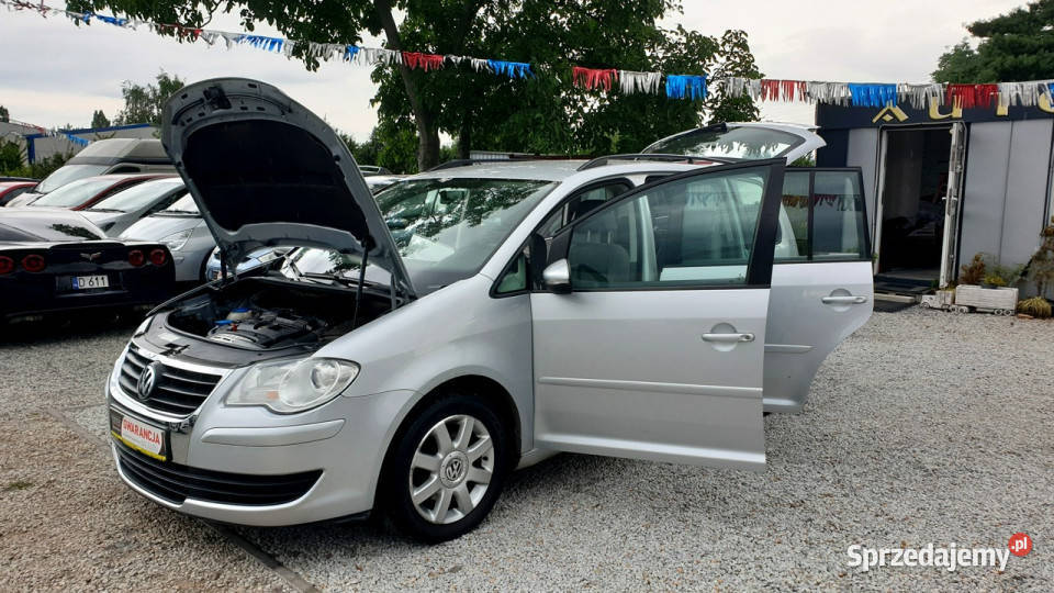 Volkswagen Touran OKAZJA 14 benz MANUAL 7osobowy