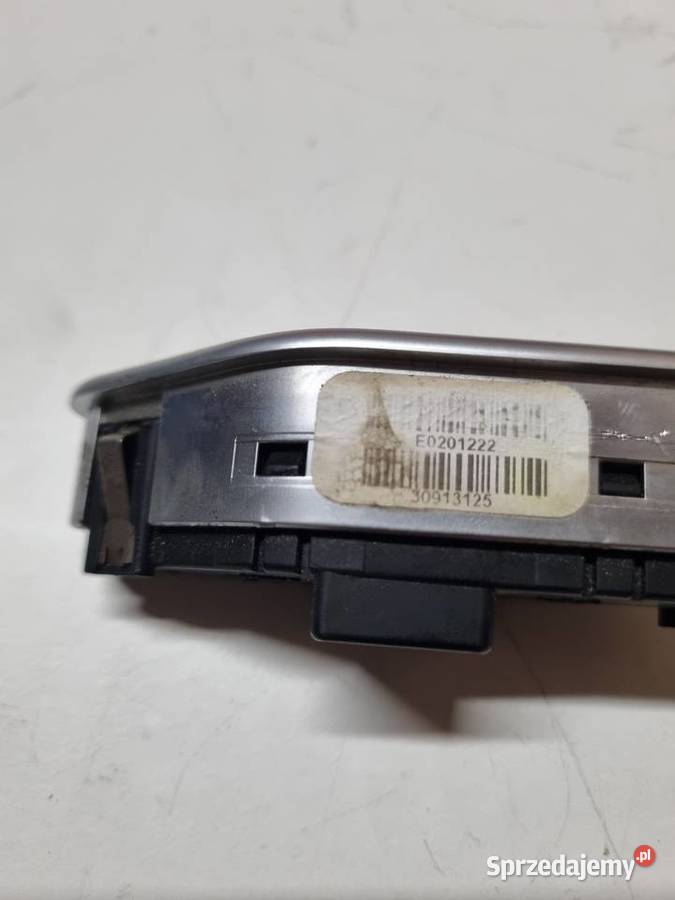 Maserati Ghibli Przełącznik siedzenia E0201222 Wyposażenie wnętrza Mielec