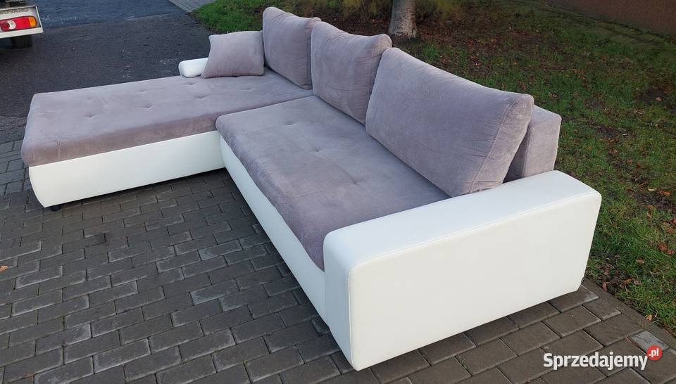 Duży narożnik z funkcją spania