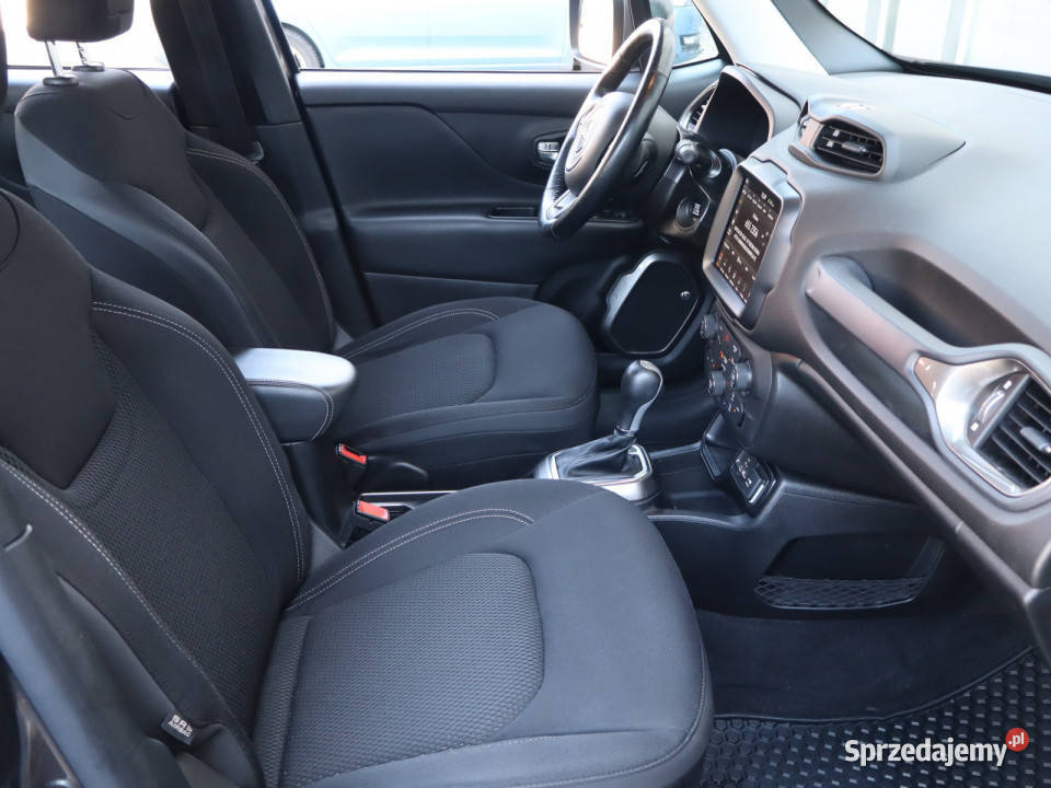 Jeep Renegade 13 TGDI pierwszy właściciel Renegade Katowice
