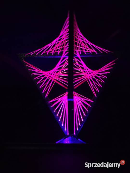 Dekoracyjna lamka uv z siatką geometryczną 3d Tychy sprzedam