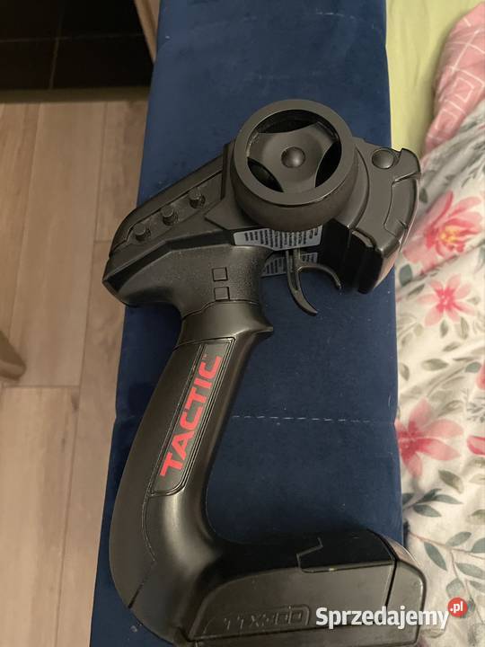 Sprzedam model rc Axial 1 scx 10 śląskie Cieszyn sprzedam