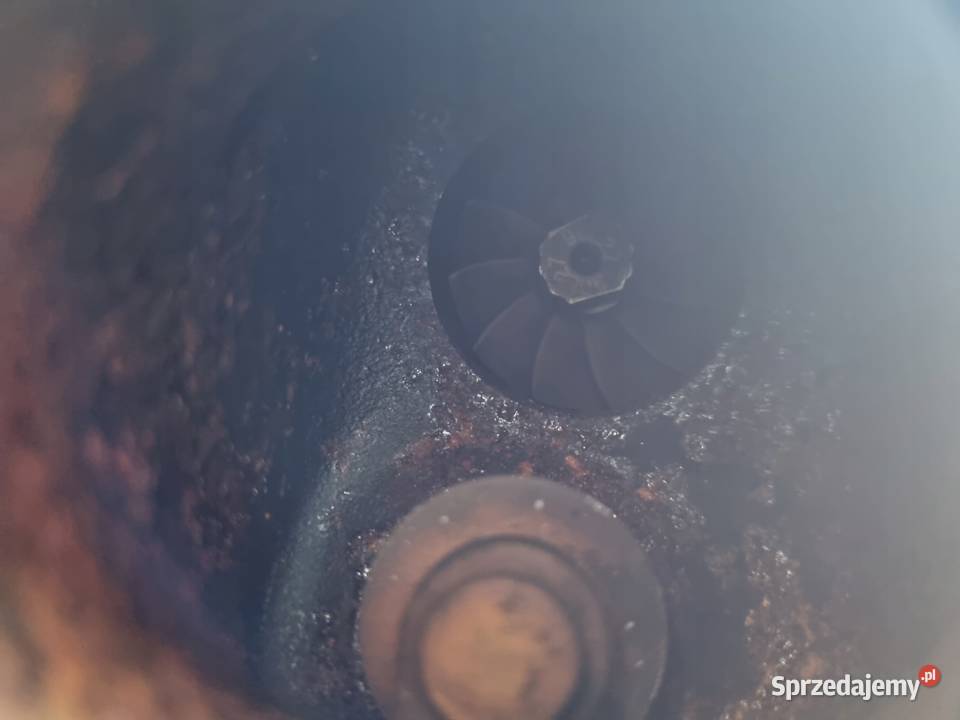 SILNIK Peugeot 208 14 BLUE HDI 8HR 8H01 10FDCG Rudka sprzedam