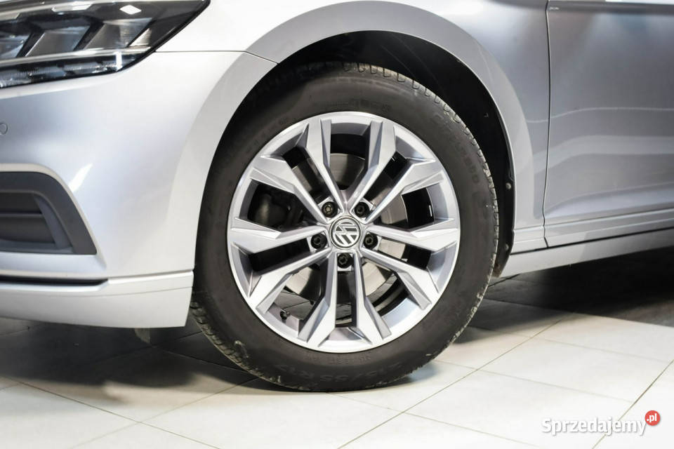 Volkswagen Passat DSGSalon PolskaBezwypadkowyI komputer pokładowy