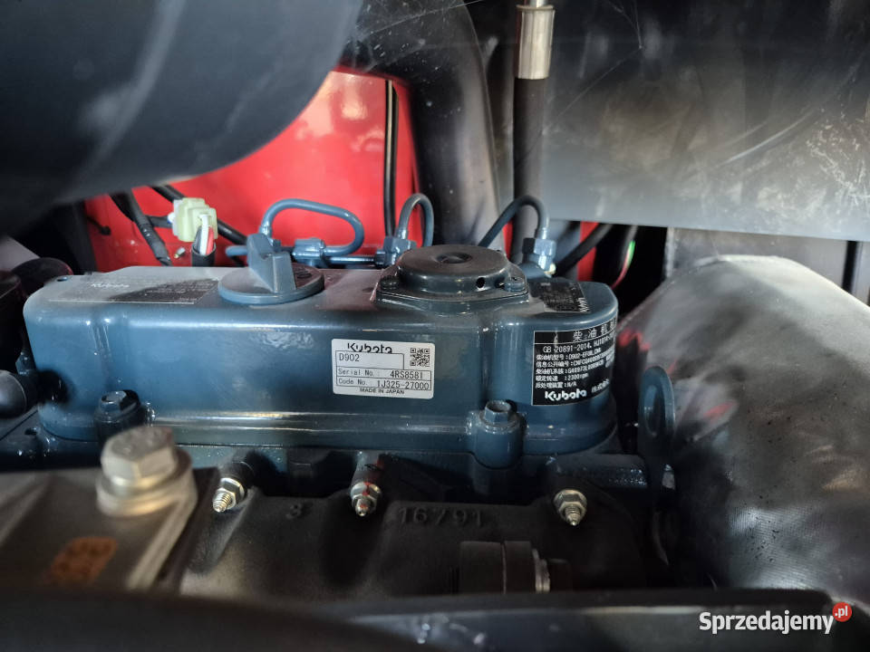 Minikoparka AT18 KUBOTA D902 1800 z kabiną 4 Gąsiennice Motoryzacja śląskie Międzyrzecze Górne