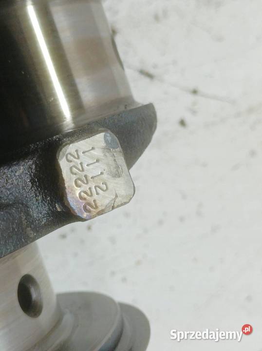 WAŁ KORBOWY 20 TD Mitsubishi Challenger Pajero sprzedam