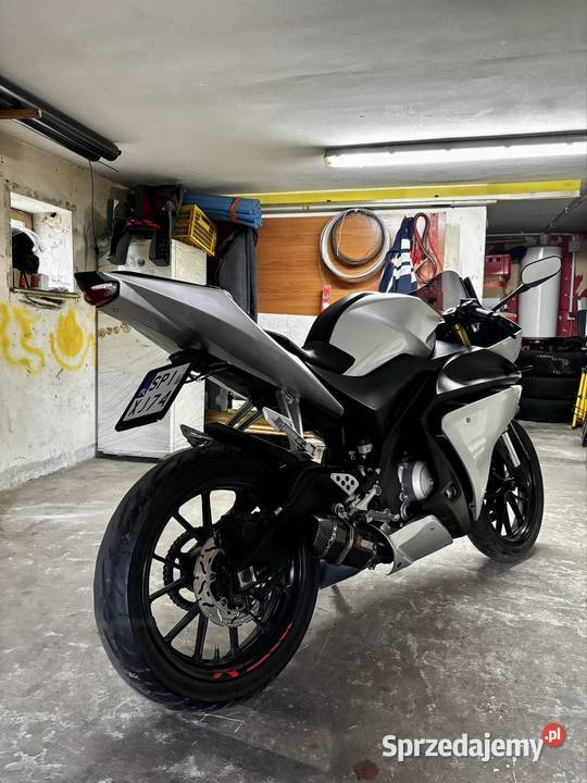 Sprzedam Yamaha YZF R125 manualna mazowieckie Sierpc