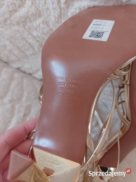 40 ASOS Złote sandałki wieczorowe z Londynu 26cm małopolskie Kraków