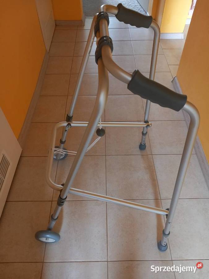 Balkonik ułatwiający chodzenie