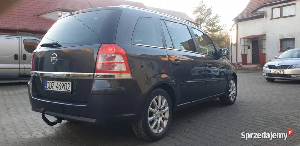 Opel Zafira 7 osobowy 2013r hak sprzedam