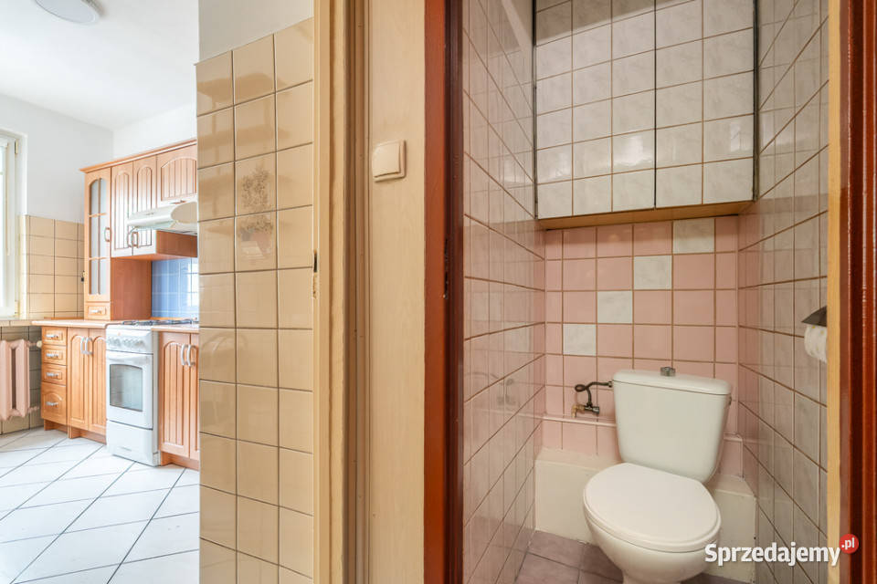 Słoneczne 3 pokoje rodziny60mkwBalkon Rok budowy 1980 Szczecin