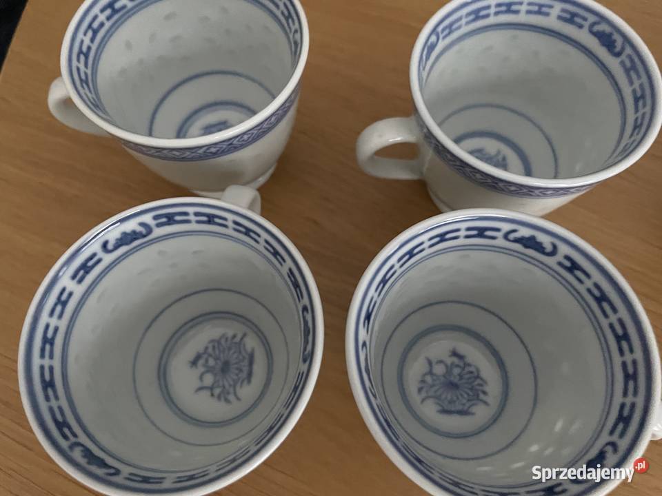 małą filiżanka porcelana ryżowa