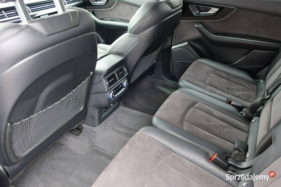 Audi Q7 2 kpl opon krajowy faktura VAT 23 III 2967cm3 Q7 Tychy