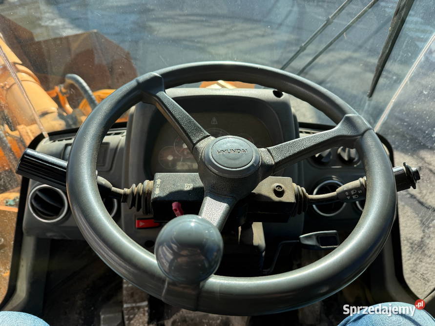 Ladowarka kolowa Hyundai HL770 Vat0 Warszawa