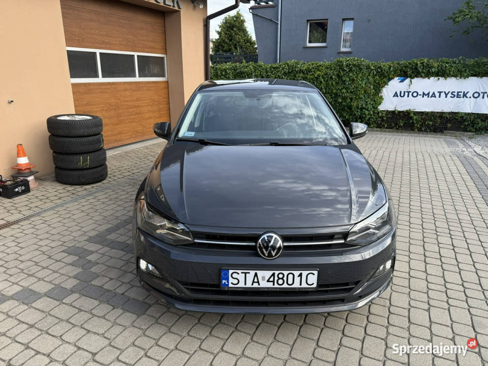 Volkswagen Polo 10 TSI 95 Klimatyzacja CarPlay elektryczne lusterka Motoryzacja Orzech