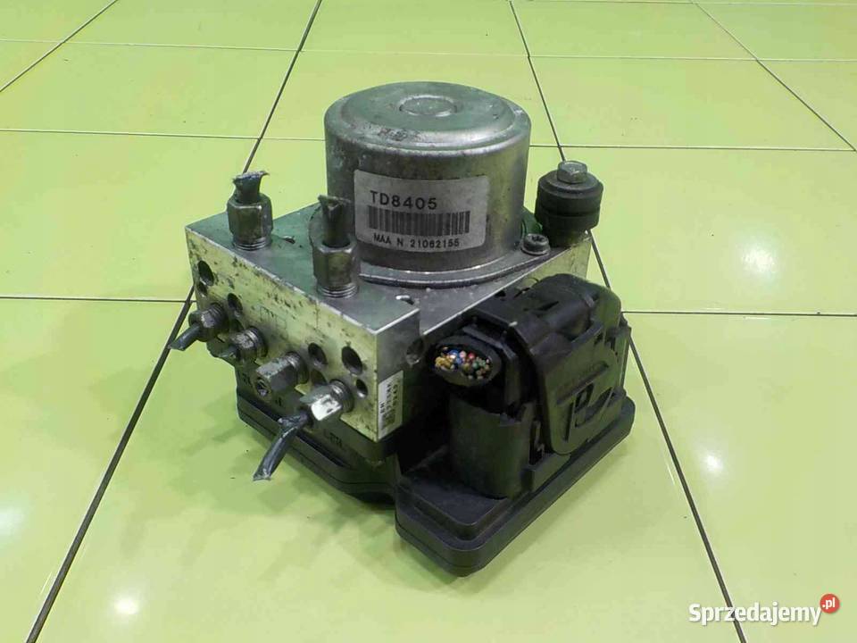 NISSAN JUKE F15 I 16 B AUT 12r pompa ABS osobowe Suków