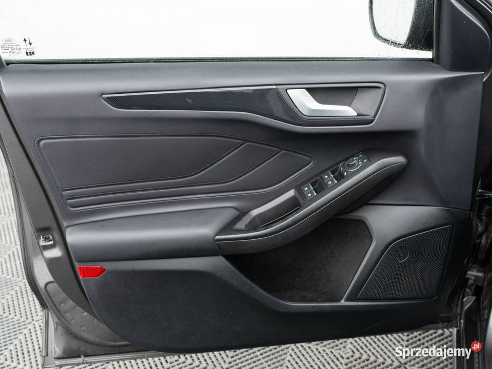 Ford Focus PY9791523 EcoBoost ST X Pakiet zimowy