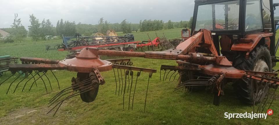 Zgrabiarka dwu karuzelowa deutzfahr KS200DN łódzkie Krasik