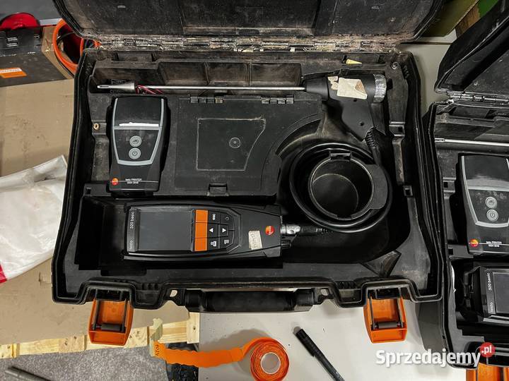 Syndyk sprzedaje różne urządzenia