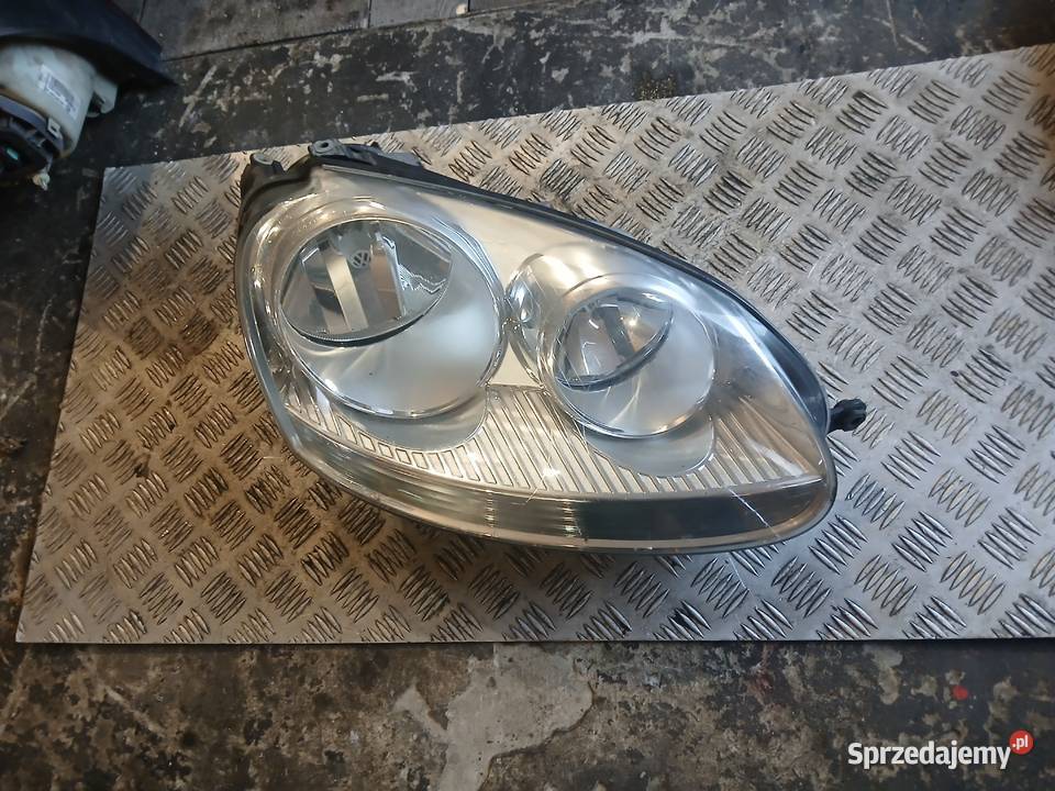 Lampa prawa przednia Volkswagen Golf 5 V EU małopolskie