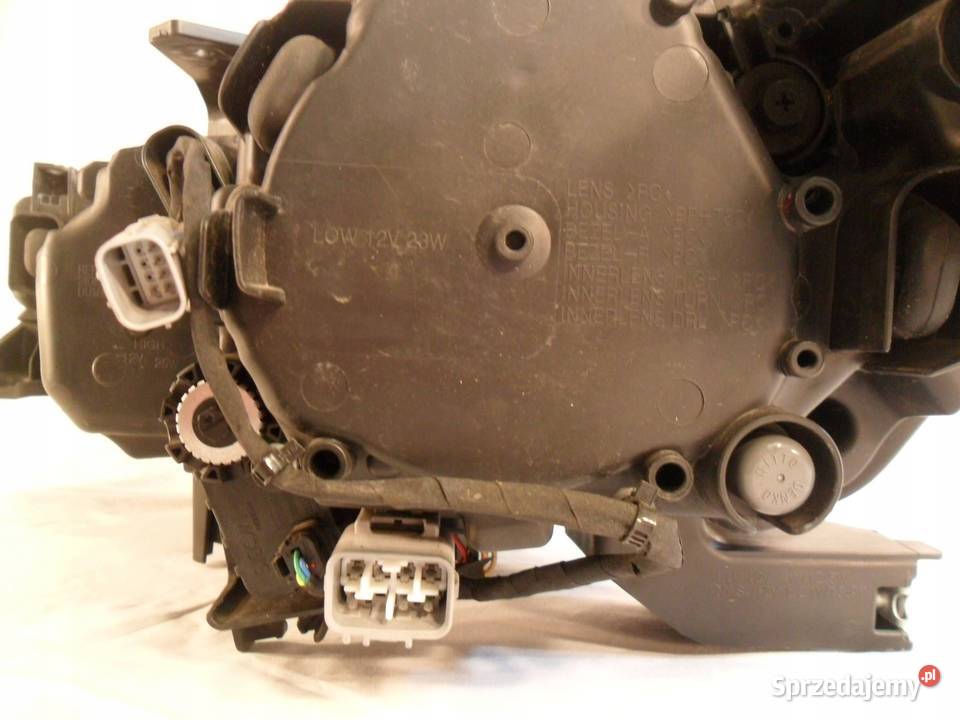 REFLEKTOR PRZÓD STRONA PRAWA MITSUBISHI Nowy Tomyśl