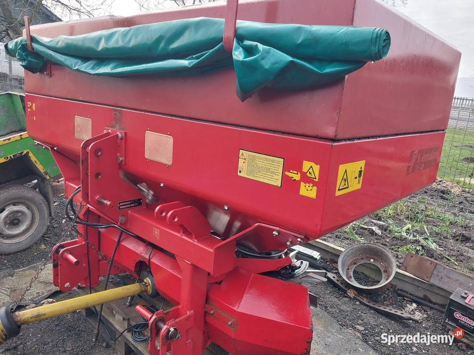 Rozsiewacz Kverneland DSM Brzeg