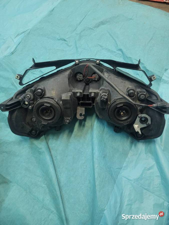 Kawasaki GTR 1400 2008 lampa reflektor przód