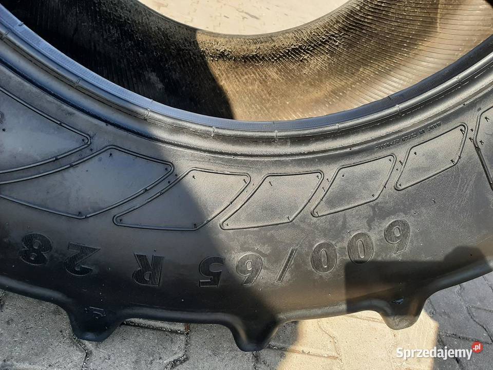 2x Opona używana rolnicza 60065R28 CONTINENTAL Zaścianki sprzedam