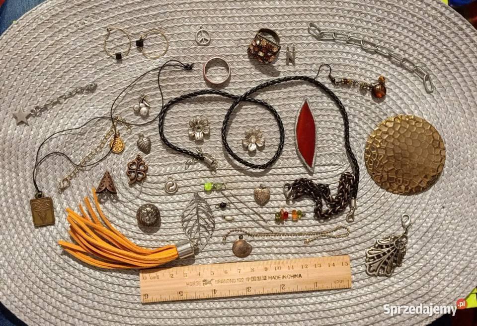 113 Biżuteria złom biżuteryjny