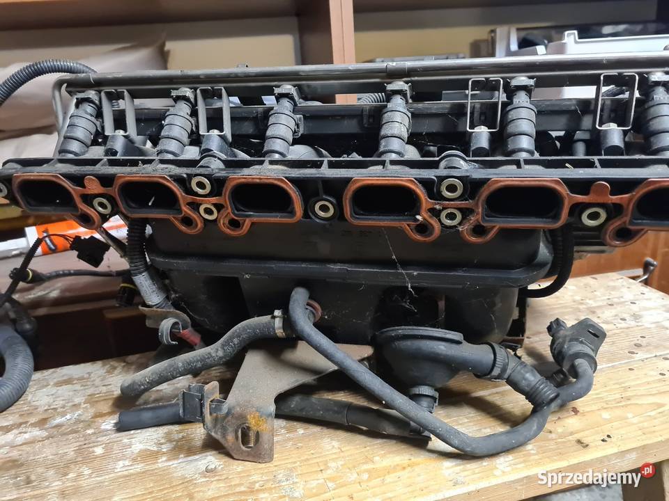 Kolektor ssacy m52b25tu komplety osobowe Dzierżoniów