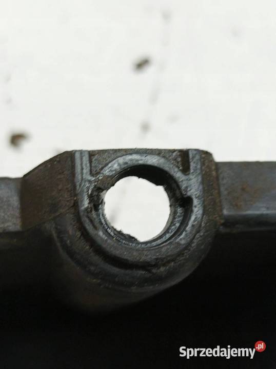 OSŁONA ZAŚLEPKA PROGU PRAWA 764368568R Dacia świętokrzyskie