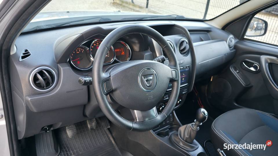 DACIA DUSTERNAWIGACJA KLima ALU OpłaconaRAtY poduszka powietrzna Gostynin