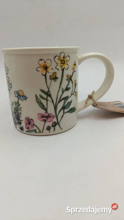 Kubek ceramiczny z motywem polnych kwiatów